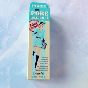 ✨✨Benefit Cosmetics 
The POREfessional Pore Minimizing Primer✨✨
